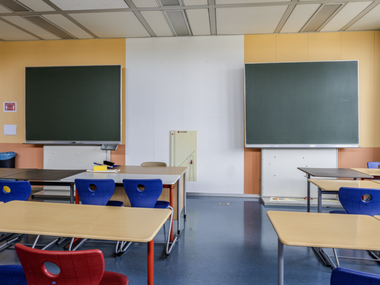 Mehr über den Artikel erfahren Für besseren Schlaf: Fraktion empfiehlt späteren Unterrichtsbeginn an weiterführenden Schulen